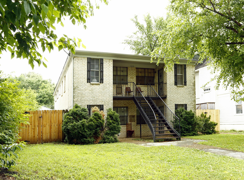 1579 Court Ave in Memphis, TN - Building Photo