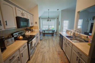 618 Matador Dr in Oak Point, TX - Building Photo - Building Photo