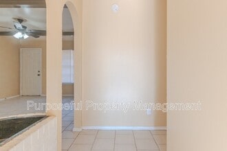 809 Meadowgreen Dr in Midwest City, OK - Building Photo - Building Photo