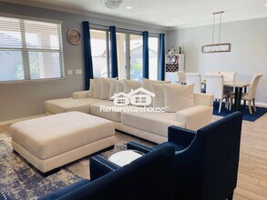 7124 S 34th Dr in Phoenix, AZ - Building Photo - Building Photo