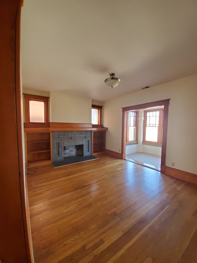 5788 Pershing Ave in St. Louis, MO - Building Photo - Building Photo