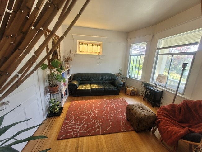 2026 Dunbar St in Vancouver, BC - Building Photo - Building Photo