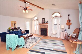 3013 Cottonweed Trail in Cedar Park, TX - Foto de edificio - Building Photo