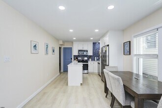 125 N Wissahickon Ave in Ventnor City, NJ - Foto de edificio - Building Photo