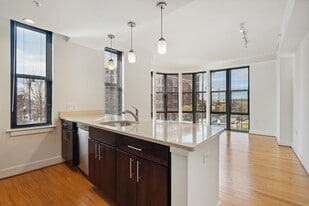 The Griffin in Washington, DC - Building Photo