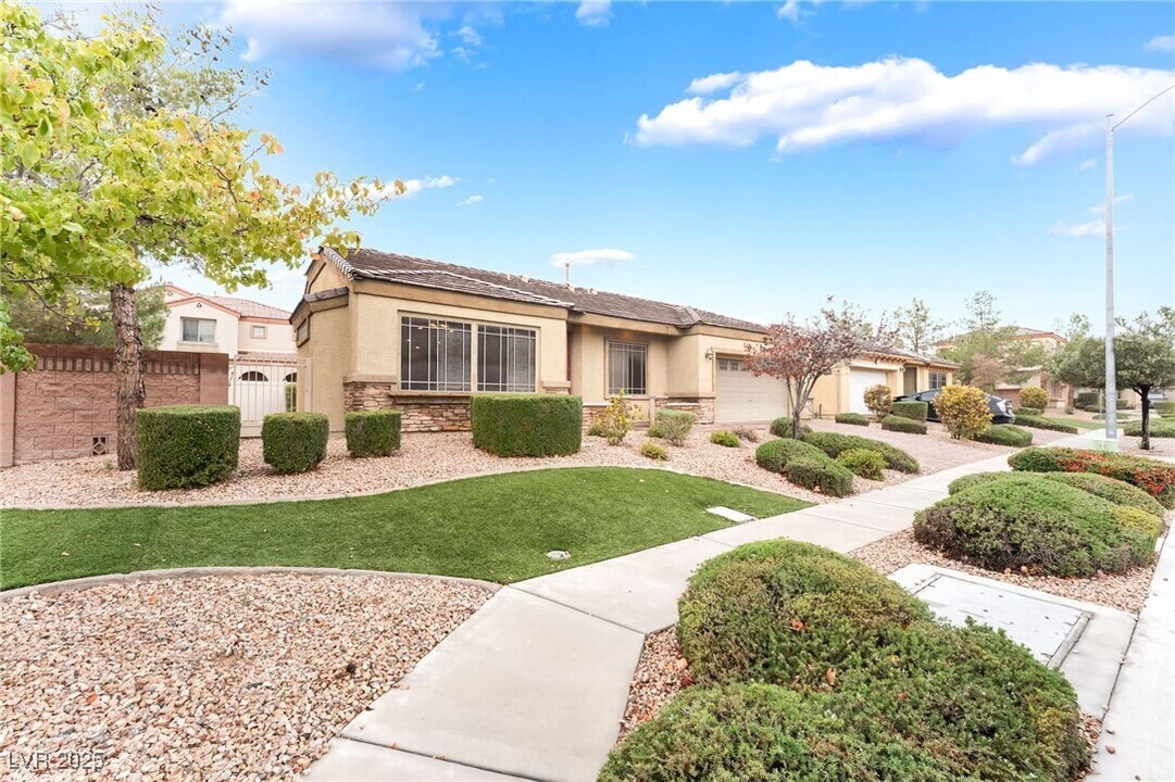 5513 Capistrano Hills St in North Las Vegas, NV - Building Photo