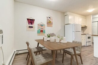 Glenwood Village in Lloydminster, AB - Building Photo - Building Photo