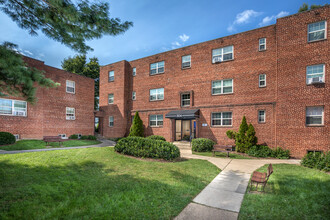 Goodacre & Pine Ridge Apartments in Silver Spring, MD - Building Photo - Building Photo