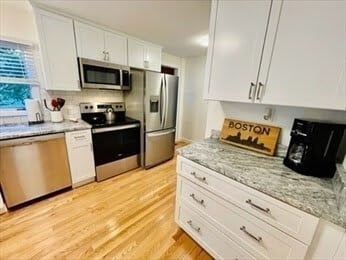 35 Butts St in Newton, MA - Building Photo - Building Photo