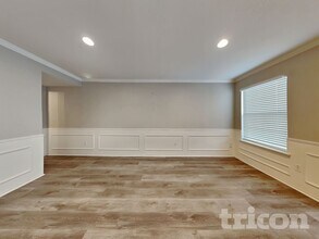 10710 Terrace Crest in San Antonio, TX - Foto de edificio - Building Photo