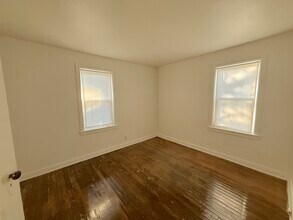 443 N Prospect St, Unit downstairs in Marion, OH - Building Photo - Building Photo