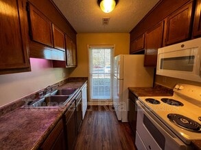 2704 Helaman Ct in Fayetteville, NC - Building Photo - Building Photo