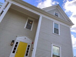 214 N Cedar St, Unit 1A in Greensboro, NC - Building Photo - Building Photo