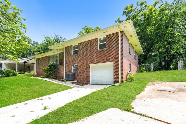 455 5th Ave SW in Graysville, AL - Building Photo - Building Photo