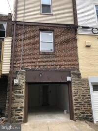 607 E Stafford St photo'