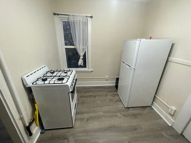 28 Prospect St in Webster, MA - Building Photo - Building Photo