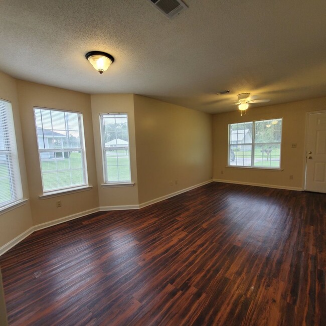 6126 Vinnie Dr in Valdosta, GA - Building Photo - Building Photo