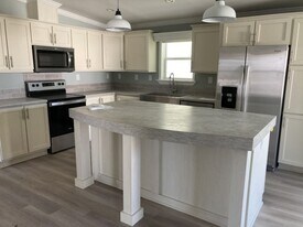 3630 Vine Trl in Ellenton, FL - Building Photo