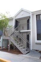 7504 Timberstone Dr in Tampa, FL - Building Photo