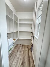 6 Bowdoin Park, Unit 1 in Boston, MA - Foto de edificio - Building Photo