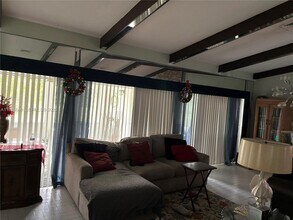 4609 Bayberry Ln in Tamarac, FL - Building Photo - Building Photo