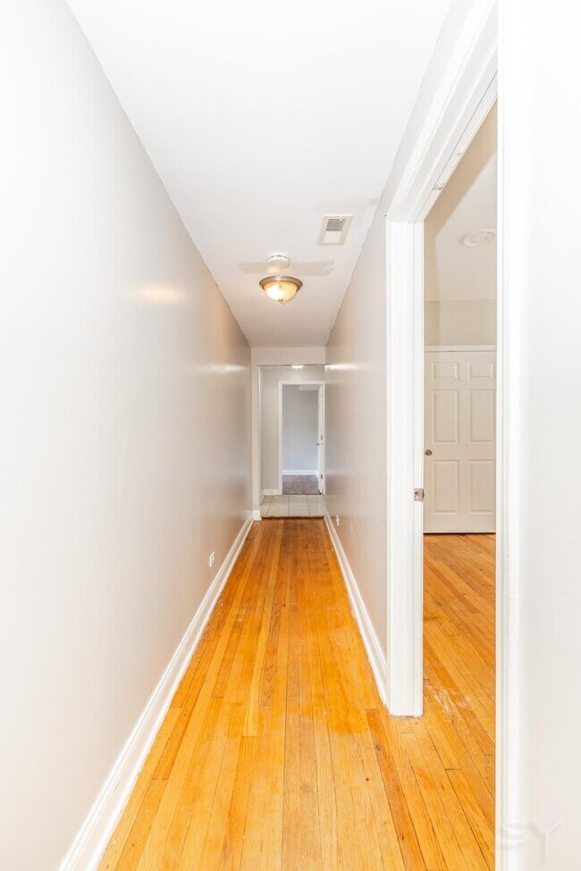 property at 8016 S Paulina St