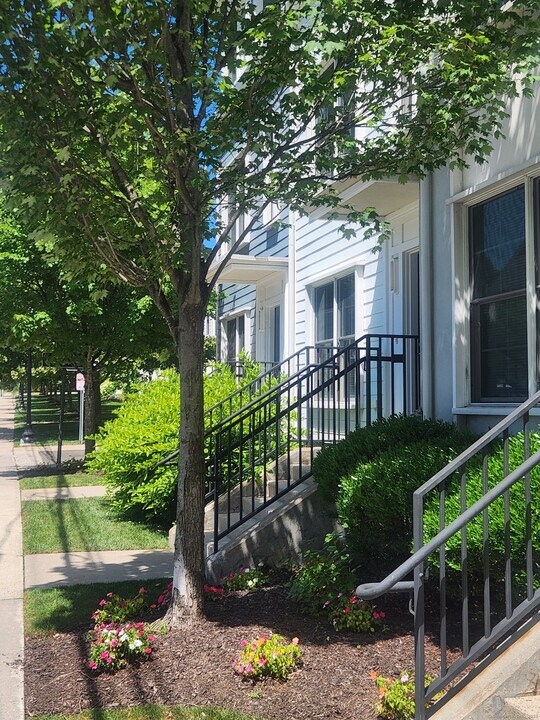 80 Merrell Ave in Stamford, CT - Building Photo