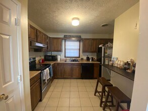 1905 S Milledge Ave in Athens, GA - Foto de edificio - Building Photo