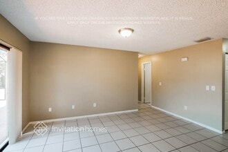 13517 SW 108th St Cir in Miami, FL - Building Photo - Building Photo