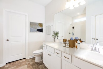 7567 Tender Heart Cir in Belville, NC - Building Photo - Building Photo