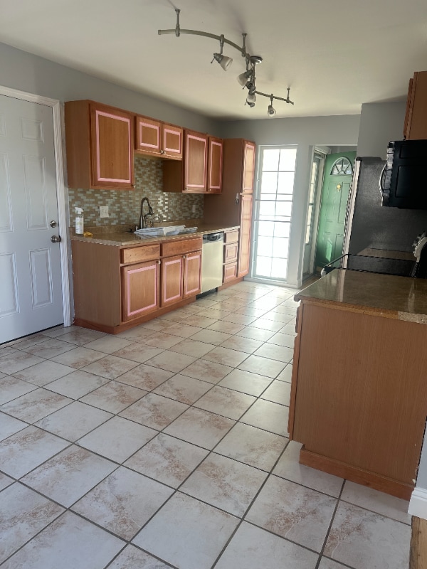 667 Beldon Way in Reno, NV - Building Photo - Building Photo