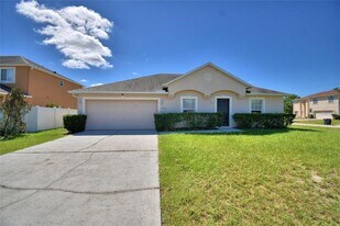 1231 Apopka Ln in Kissimmee, FL - Building Photo