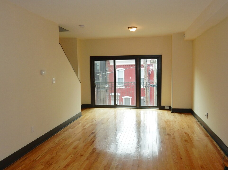 1707 Arlington St in Philadelphia, PA - Building Photo