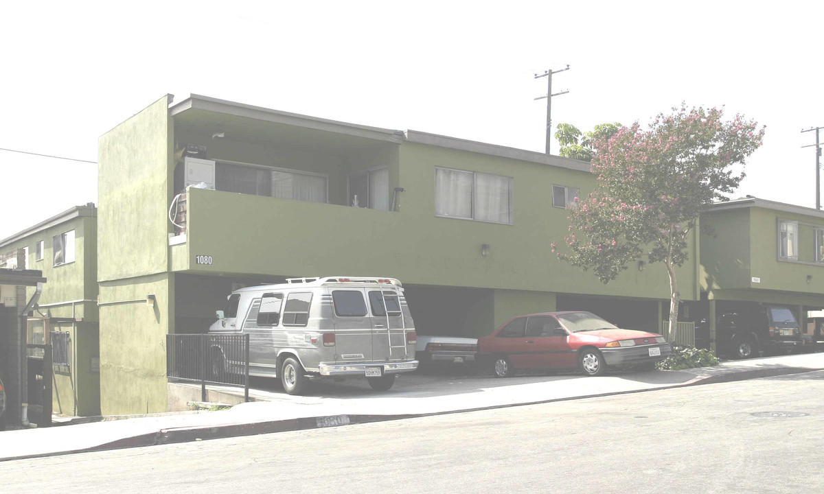 1080 College View Dr in Monterey Park, CA - Building Photo