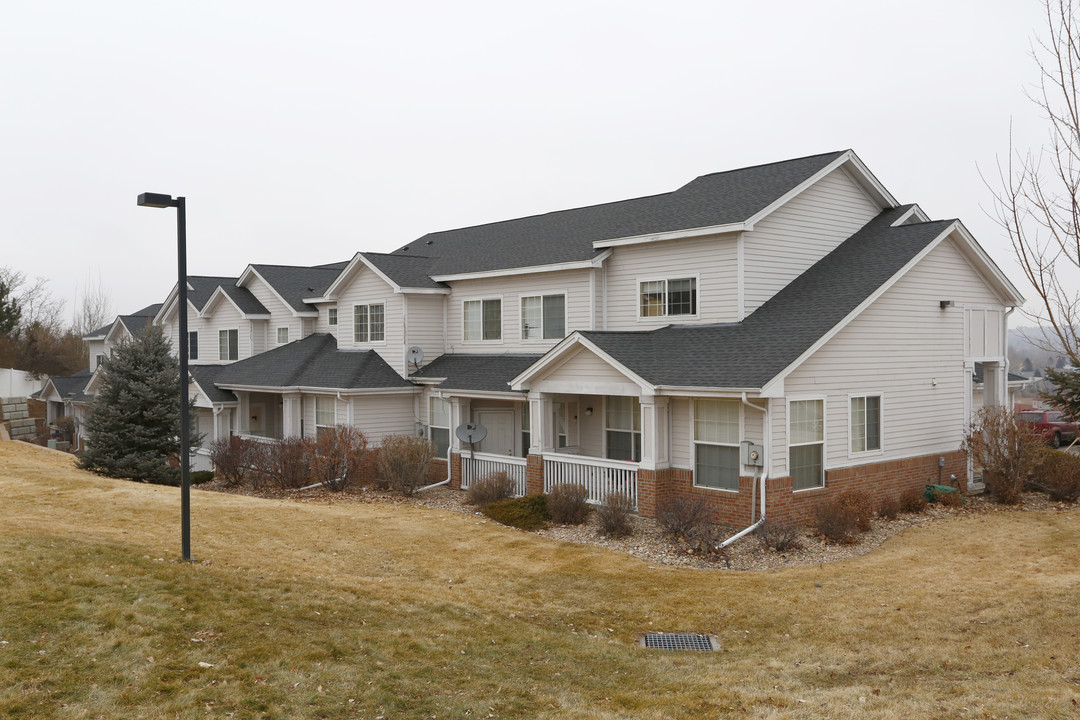 Sheridan Ridge Townhomes in Arvada, CO - Building Photo