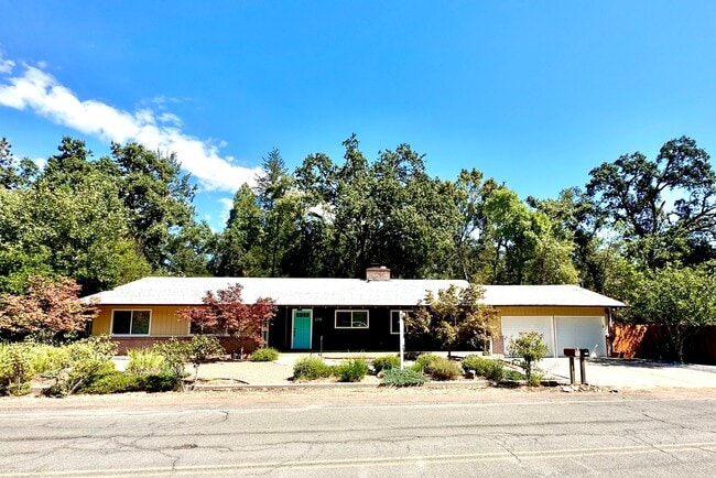 property at 470 College Ave