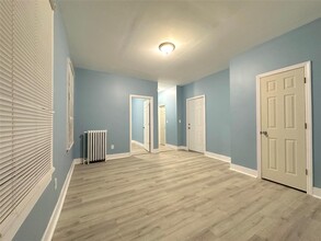 46 Benkard Ave in Newburgh, NY - Building Photo - Building Photo
