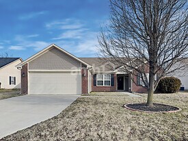 7216 Burlat Ln in Noblesville, IN - Building Photo