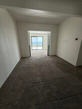 3325 S Carolina St, Unit 3 in San Pedro, CA - Building Photo - Building Photo