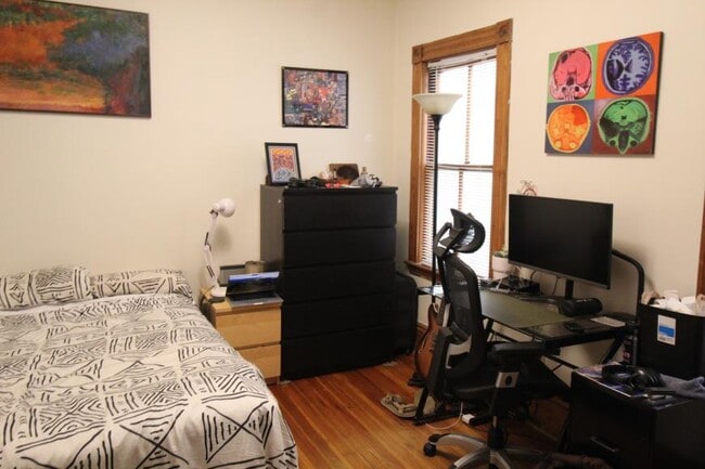 2022 Massachusetts Ave in Cambridge, MA - Building Photo - Building Photo