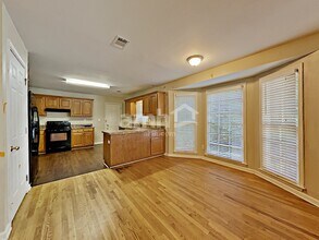 590 Oxford Crest Ct NW in Lawrenceville, GA - Building Photo - Building Photo