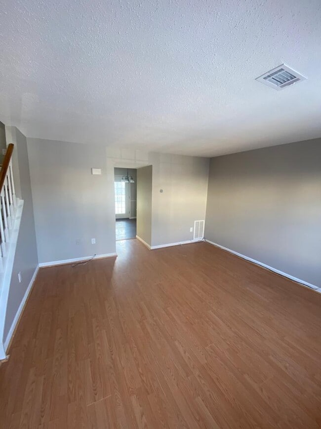 19 Heron Ct in Charles Town, WV - Building Photo - Building Photo