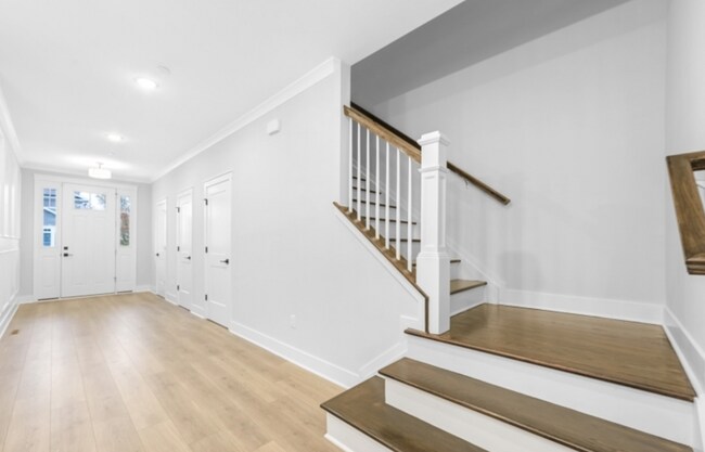 38 Hillandale Dr in Far Hills, NJ - Foto de edificio - Building Photo