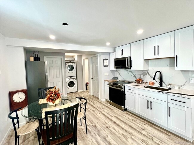 property at 126 W Main St