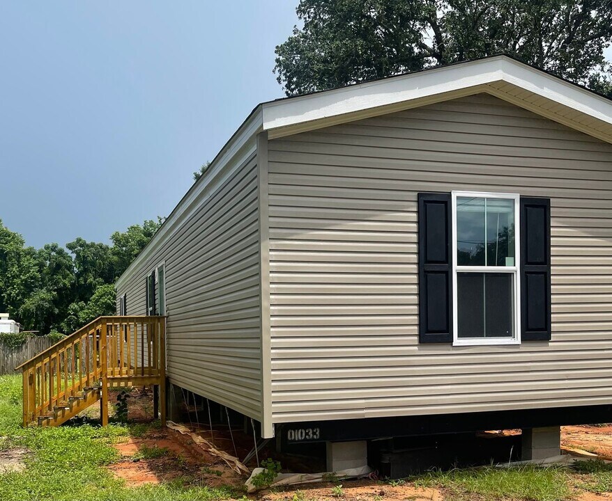 1504 E Ponderosa Rd, Unit 1 in Fort Walton Beach, FL - Building Photo