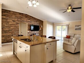 101 NW 35th Pl in Cape Coral, FL - Building Photo - Building Photo