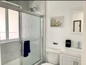 600 N 20th Ave, Unit 2 in Hollywood, FL - Foto de edificio - Building Photo