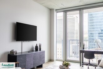 151 S State St in Salt Lake City, UT - Foto de edificio - Building Photo