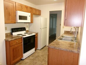 3905 Clear Acre Ln in Reno, NV - Building Photo - Building Photo