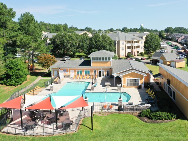 Clemson Edge in Clemson, SC - Foto de edificio